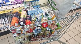 Pasqua a tavola, volano i prezzi nel carrello della spesa