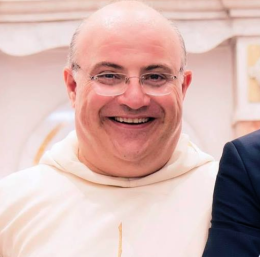 I parroci di Scampia contro Grillo