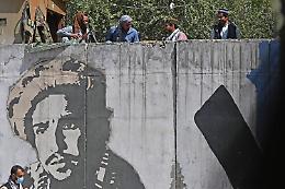 Afghanistan, talebani: accordo con leader ribelli Ahmad Massoud
