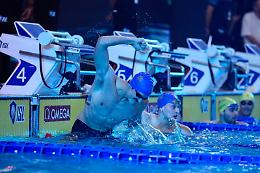 Coleman Stewart record del mondo nei 100 dorso a Napoli