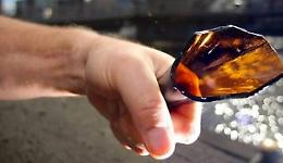 Aggredito, insultato e ferito dopo una serata in discoteca