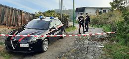 Scambia due persone per ladri, spara e li ammazza