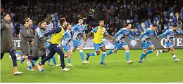 È un Napoli da “10” nella notte per Diego Azzurri in testa da soli