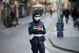 Comune di Napoli, approvata proroga contratti vigili urbani