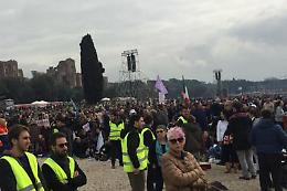 Family day, al Circo Massimo per il "no" a nozze gay e stepchild adoption