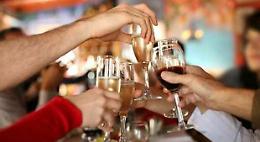 Festa in Circolo privato a Napoli, 13 multati