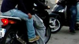 Napoli, quando il soccorso arriva da ragazzi in motorino