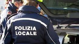 Coronavirus, senza autocertificazione sputa contro vigilessa