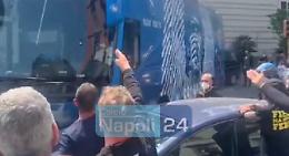 Napoli-Sassuolo: «Vergognatevi, non siete napoletani», gli ultras contestano gli azzurri