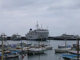 Porto commerciale e assegnazione posti barca, vertice a Capri