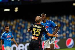 Napoli-Genoa a rischio Covid, tamponi negativi per gli azzurri