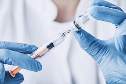 Covid in Campania, parte la campagna per la vaccinazione antinfluenzale
