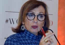 La sottosegretaria Zampa: «Il campionato di Serie A va sospeso»