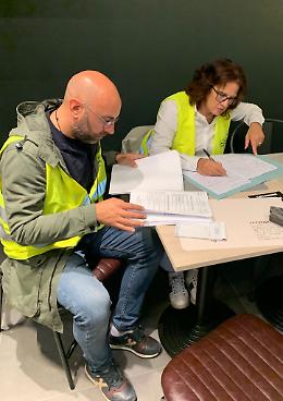 Sicurezza alimentare, controlli a Napoli: chiusa pizzeria e raffica di multe