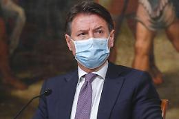 Conte: «Blocco licenziamenti fino a fine marzo»