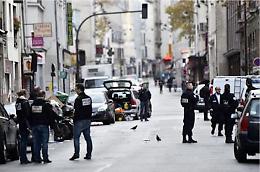 Il portavoce dell'Isis dietro le stragi di Parigi