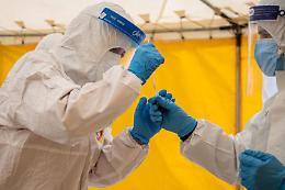 Variante Omicron, Ecdc: «In Europa 44 contagi con sintomi lievi»