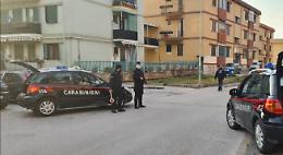 Minaccia l’ex compagna di sfregiarla, stalker in manette