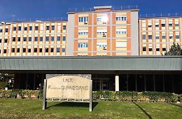 Napoli, al Pascale rimosso tumore ovarico di 9 chili