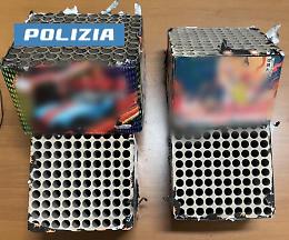 Caivano, accende fuochi pirotecnici in strada: denunciato