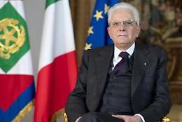 Napoli festeggia Mattarella