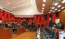 Manca il numero legale in aula, consiglio comunale flop a Napoli