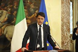 Renzi: «Terrorismo, non servono bombardamenti ma risposte politiche»