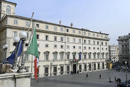Decreto Covid, regole zona rossa, vaccino e scuola: bozza