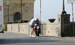 Targa coperta per violare il varco del Borgo Marinari, nei guai due 70enni