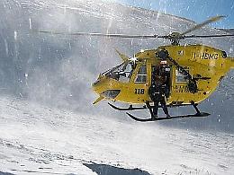 Scialpinisti travolti da valanga: quattro morti