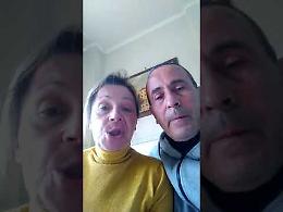 La piccola Noemi ai nonni: «Ci vediamo dopo il virus, dobbiamo stare a casa»