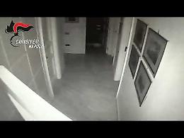 Napoli, presa la banda dei furti in casa: 11 misure cautelari