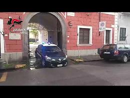 Carte di identità contraffatte, 30enne arrestato a Pomigliano