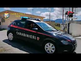 Monopolio nel trasporto fiori, sequestrata azienda del clan