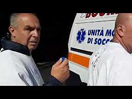 Protesta America Laundry, tensione con la polizia