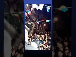Comunione show con concerto e red carpet