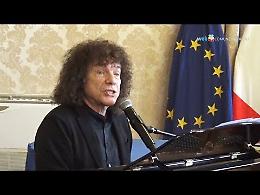Cocciante presenta “Notre-Dame" e canta in Comune