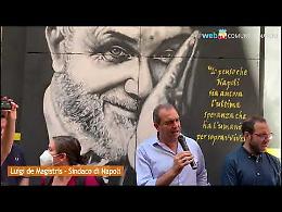 Un murale ai Quartieri per Luciano De Crescenzo, un anno dopo la scomparsa