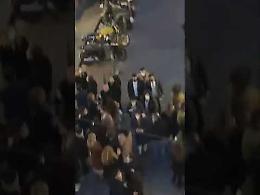 Covid a Napoli, folla ai Baretti di Chiaia