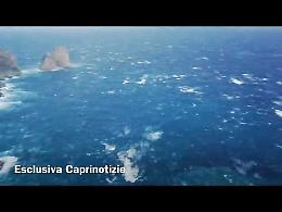 Burrasca a Capri, paura sull'isola azzurra
