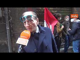 Vendita Monte di Pietà, la protesta a Napoli