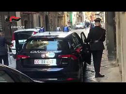 Napoli, traffico di droga al Mercato: 22 arresti