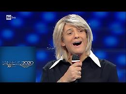 Sanremo, Fiorello apre la serata nei panni di Maria De Filippi