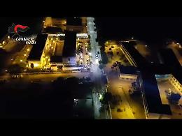 Piazze di spaccio gestite dalle donne, 24 arresti nel Napoletano