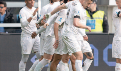 Manna protesta: &laquo;Vergogna, ora basta&raquo;