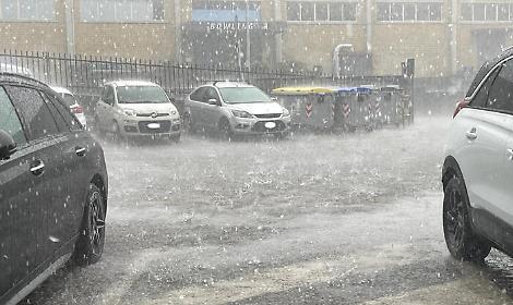 Temporali in rapida estensione in Campania, allerta dalle 18