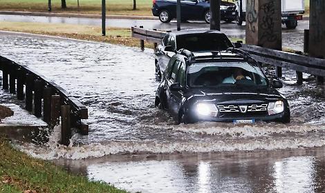 Forti piogge, smottamenti e allagamenti in Campania