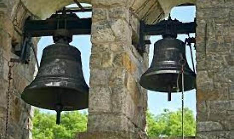 Campane a morto nel quartiere di Fuorigrotta