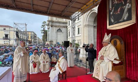 Supplica a Pompei: basta violenza