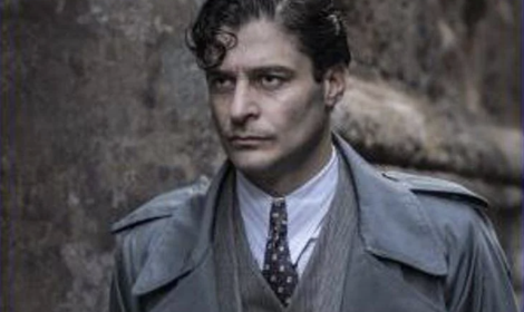 Il commissario Ricciardi 3, l'anticipazione di Lino Guanciale: «Ora si abbandona all'amore»